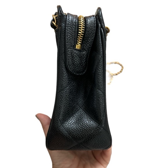 Authentic vintage CHANEL diamond quilted CC Turnlock crossbody bag EXCELLENT! - Picture 7 of 14